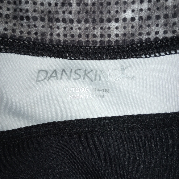 NWOT Danskin Workout Gym Yoga Leggings XL (14-16) BLACK WHITE SWIRL - Picture 8 of 11